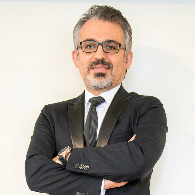 Psikoterapist Uz.Dr. Taner Canatar